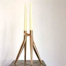 Load the image in the Gallery viewer, Kartell Candleliere hug gold 2 flames 1956