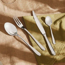 Carica l'immagine nel visualizzatore di Gallery, Caccia Servizio posate 24 pezzi acciaio Alessi LCD01S24M