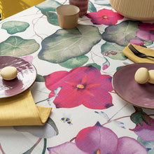 Carica l'immagine nel visualizzatore di Gallery, Tovaglia Antimacchia Provence varie misure L'Oca Nera