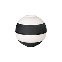 Carica l'immagine nel visualizzatore di Gallery, La Petite Boule Black & White sfera Villeroy & Boch