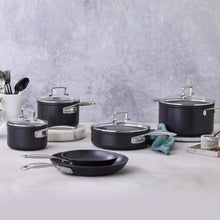 Carica l'immagine nel visualizzatore di Gallery, Le Creuset Grill Bistecchiera 35 x 25 antiaderente professionale induzione