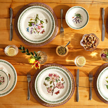 Load the image in the Gallery viewer, Portmeirion Table Service 18 pieces Botanic Garden