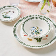Load the image in the Gallery viewer, Portmeirion Table Service 18 pieces Botanic Garden