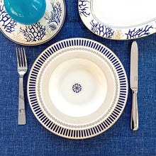 Carica l'immagine nel visualizzatore di Gallery, Corallo Servizio tavola 18 pezzi porcellana Pozzi 1876