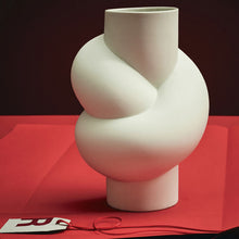 Load the image in the Gallery viewer, Rosenthal Vaso Node Porcelain Studio-Line