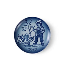 Carica l'immagine nel visualizzatore di Gallery, Royal Copenhagen Piatto del bambino collezione 2023