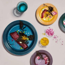 Carica l&#39;immagine nel visualizzatore di Gallery, Le Creuset Servizio tavola 12 pezzi Vancouver porcellana da forno
