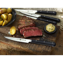 Load the image in the Gallery viewer, Zwilling set 4 knives steak steaks