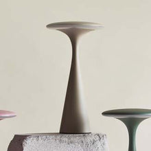 Carica l'immagine nel visualizzatore di Gallery, Ufo table lamp Lampada led ricaricabile Chic Mic