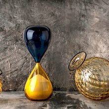 Load the image in the Gallery viewer, Venini Clessidra Murano glass 420.06