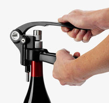 Carica l'immagine nel visualizzatore di Gallery, Cavatappi Lever LM250 nero Le Creuset