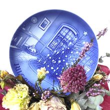 Load the image in the Gallery viewer, Bing & Grondahl dish of the year 2022 Collection