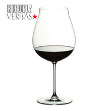 Carica l'immagine nel visualizzatore di Gallery, Riedel Set 6 calici cristallo soffiato new world Pinot Noir Veritas 6449/67