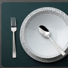 Carica l'immagine nel visualizzatore di Gallery, Siena Servizio posate 24 pezzi acciaio 18/10 Sambonet