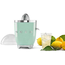Carica l'immagine nel visualizzatore di Gallery, Smeg Spremiagrumi elettrico CJF01 vari colori