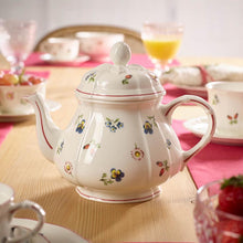 Load the image in the Gallery viewer, Petite Fleur Teaple 6 people porcelain villeroy & boch