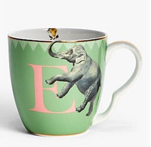 Carica l'immagine nel visualizzatore di Gallery, Yvonne Ellen Tazze Mug con iniziali Alphabet varie lettere