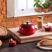 Carica l'immagine nel visualizzatore di Gallery, Le Creuset Cocotte Pane ghisa vetrificata cm 24 induzione
