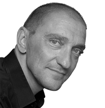 Load the image in the Gallery viewer, Venini Vaso Regina lattimo 50 cm Murano glass