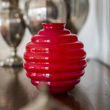 Carica l'immagine nel visualizzatore di Gallery, Venini Vaso Decò rosso vetro di murano 707.10