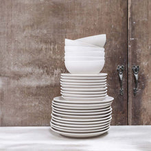 Load the image in the Gallery viewer, Aida Table service 18 pieces premium porcelain Schonhuber Franchi
