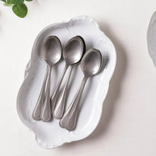 Load the image in the Gallery viewer, Contour Caste service 24 pieces steel 18/10 Sambonet 52501-81
