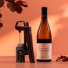 Carica l&#39;immagine nel visualizzatore di Gallery, Coravin Timeless Six+ Hermitage red limited edition Sistema di mescita per vini
