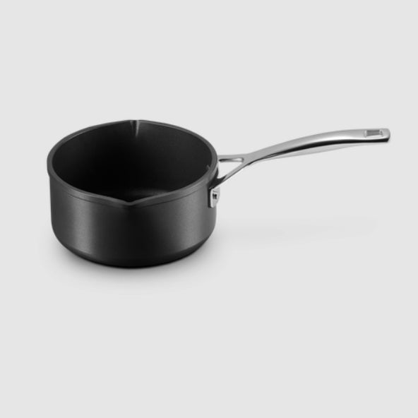 Le Creuset Pentola antiaderente induzione cm 28 + coperchio – Casabella  Milano