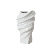 Carica l&#39;immagine nel visualizzatore di Gallery, Rosenthal Studio Line Vasi Midi vase varie forme
