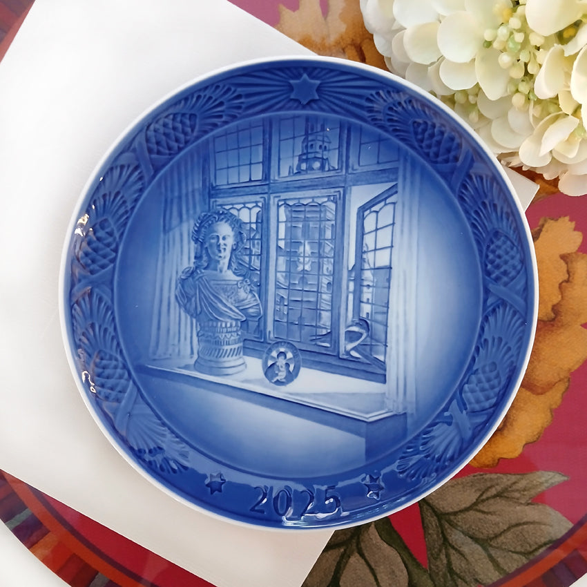 Royal Copenhagen Plate of the Year 2025 collection – Casabella Milano