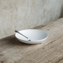 Load the image in the Gallery viewer, Aida Table service 18 pieces premium porcelain Schonhuber Franchi
