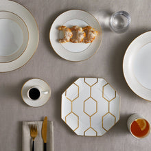 Carica l'immagine nel visualizzatore di Gallery, Gio Gold Servizio tavola 18 pezzi porcellana Wedgwood
