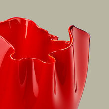 Load the image in the Gallery viewer, Venini Fazzoletto vase 24 cm red 700.02
