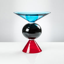 Load the image in the Gallery viewer, Venini collectible vase Oman Ettore Sottsass 787.01
